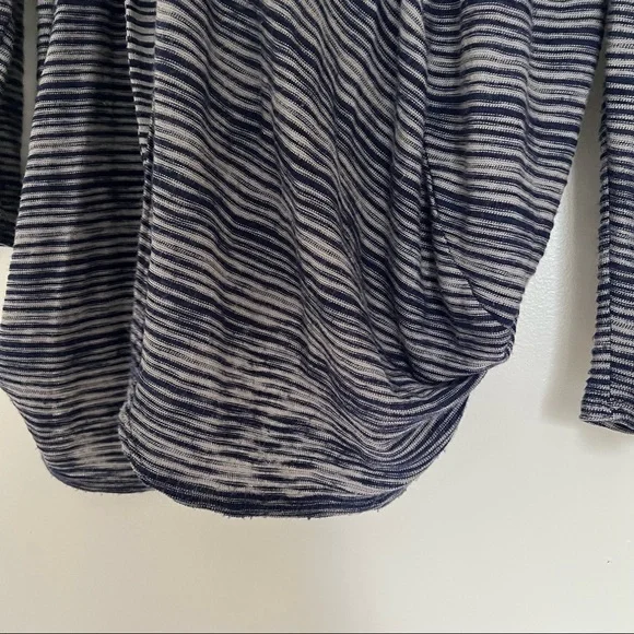 Torrid Womens Sweater Cardigan Knit Size Large Open Front Navy Stripes Waterfall - Picture 9 of 16